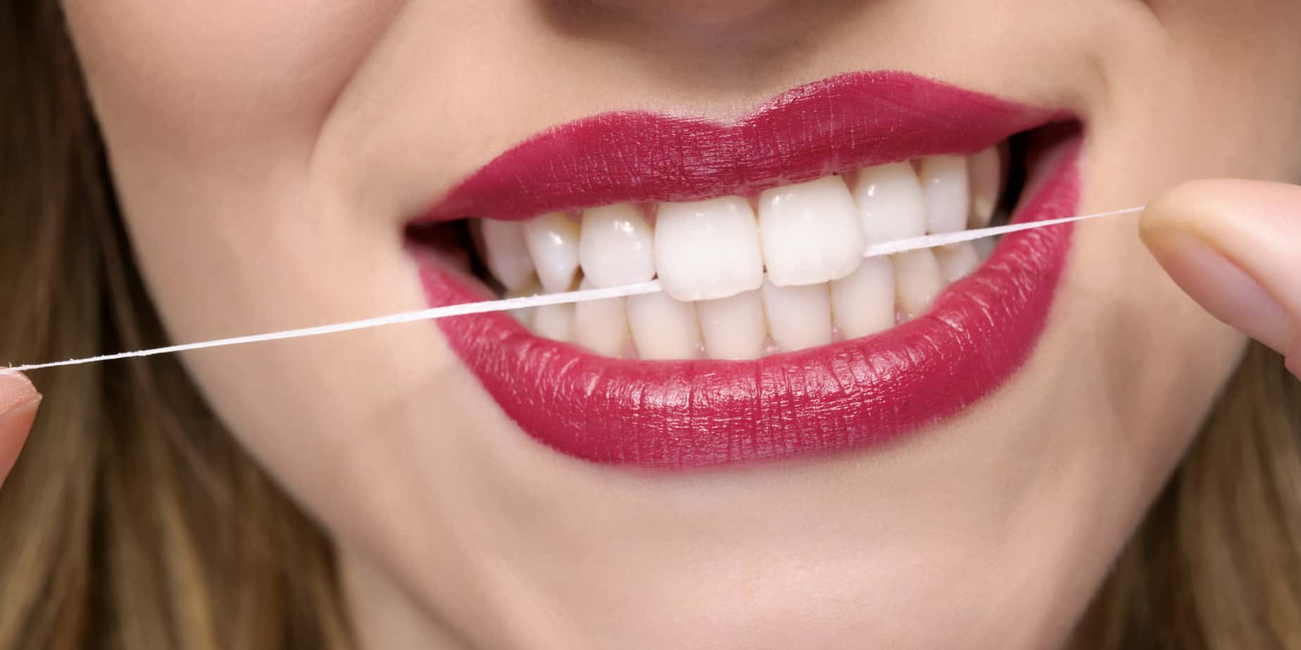 What is the Best Way to Floss Your Teeth Properly?